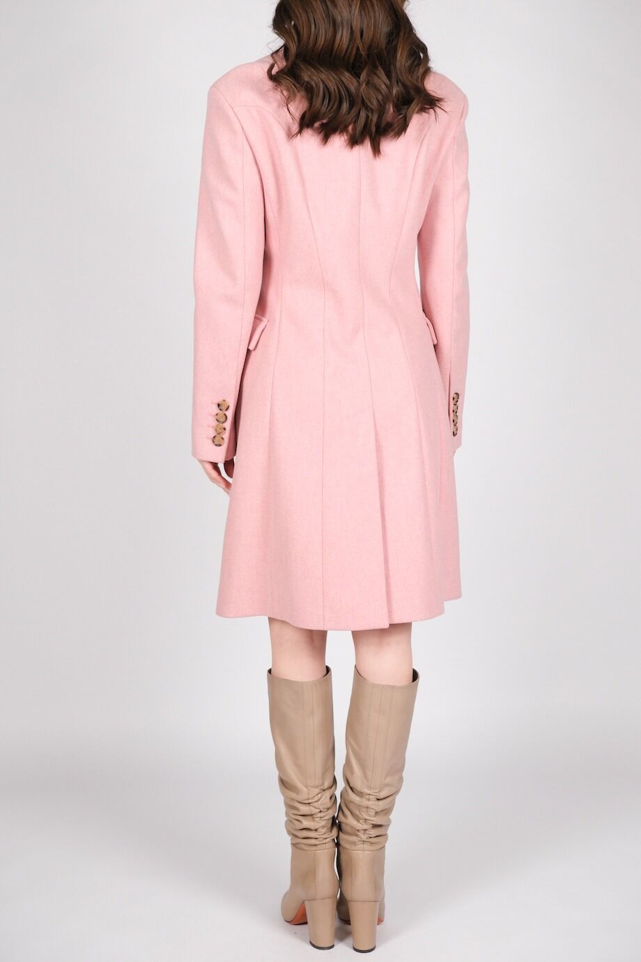 image 6 Пальто двубортное розового цвета