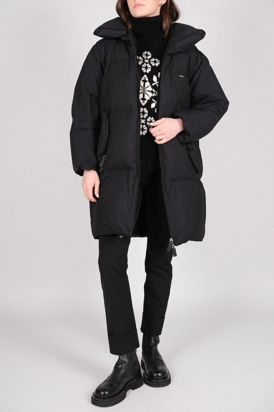 image 1 Пуховик черного цвета средней длины