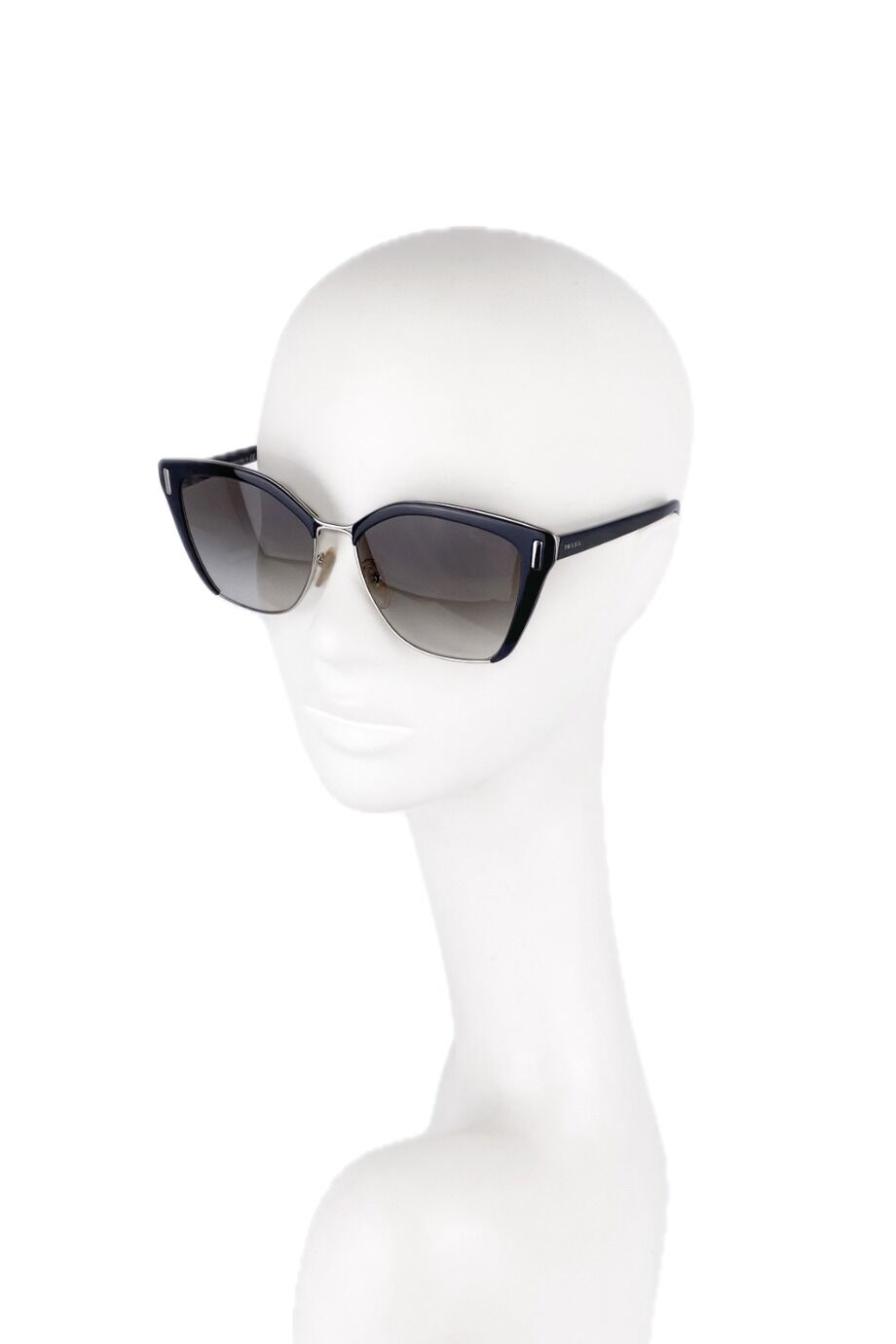 image 5 Очки в черной пластиковой оправе с градиентными линзами