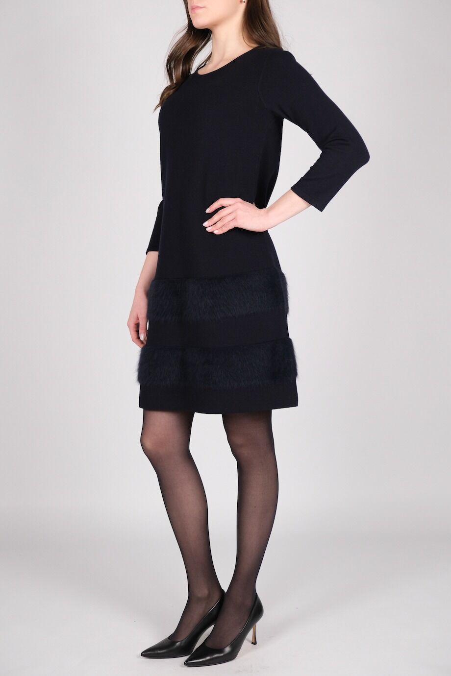 image 2 Трикотажное платье темно-синего цвета