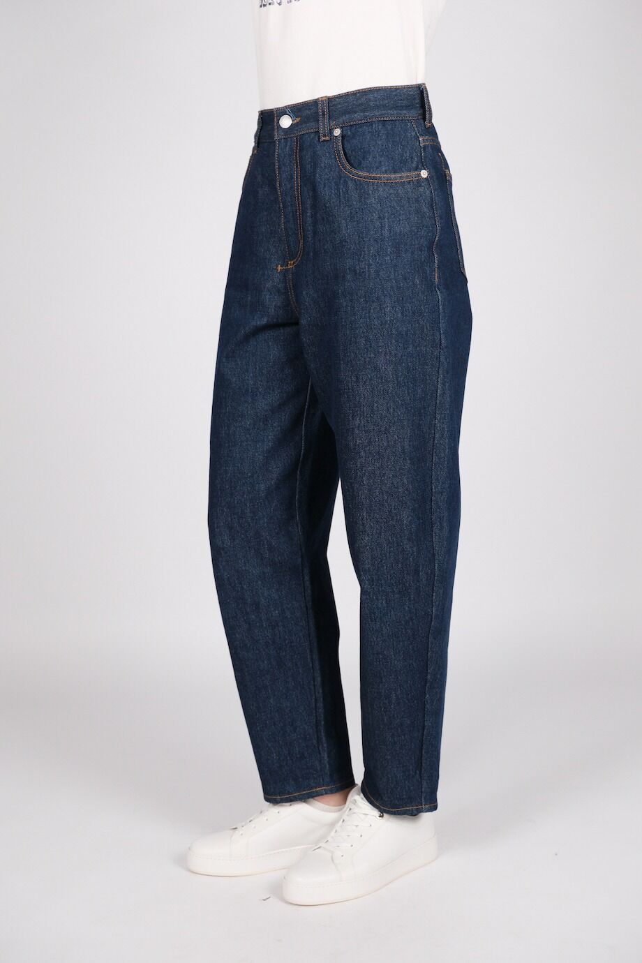 image 3 Джинсы синего цвета зауженные к низу