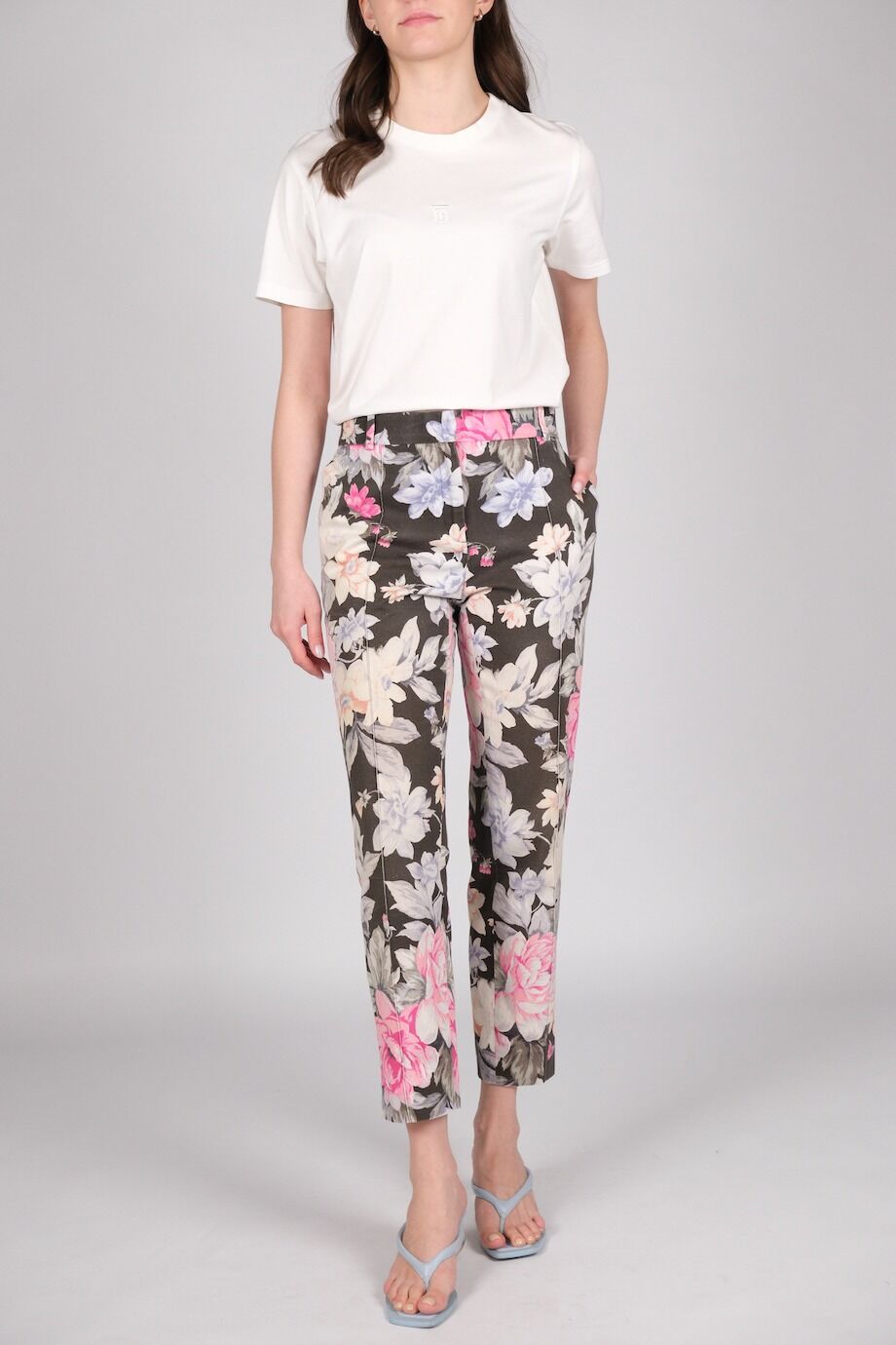 image 1 Брюки с цветочным принтом
