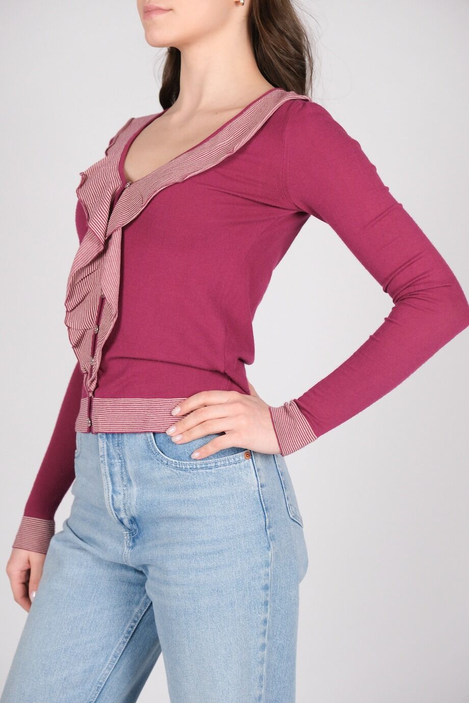 image 2 Кардиган малинового цвета с жабо