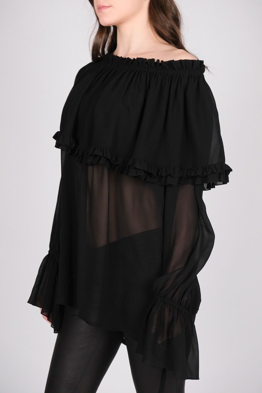 image 3 Шелковая блуза черного цвета с воланами