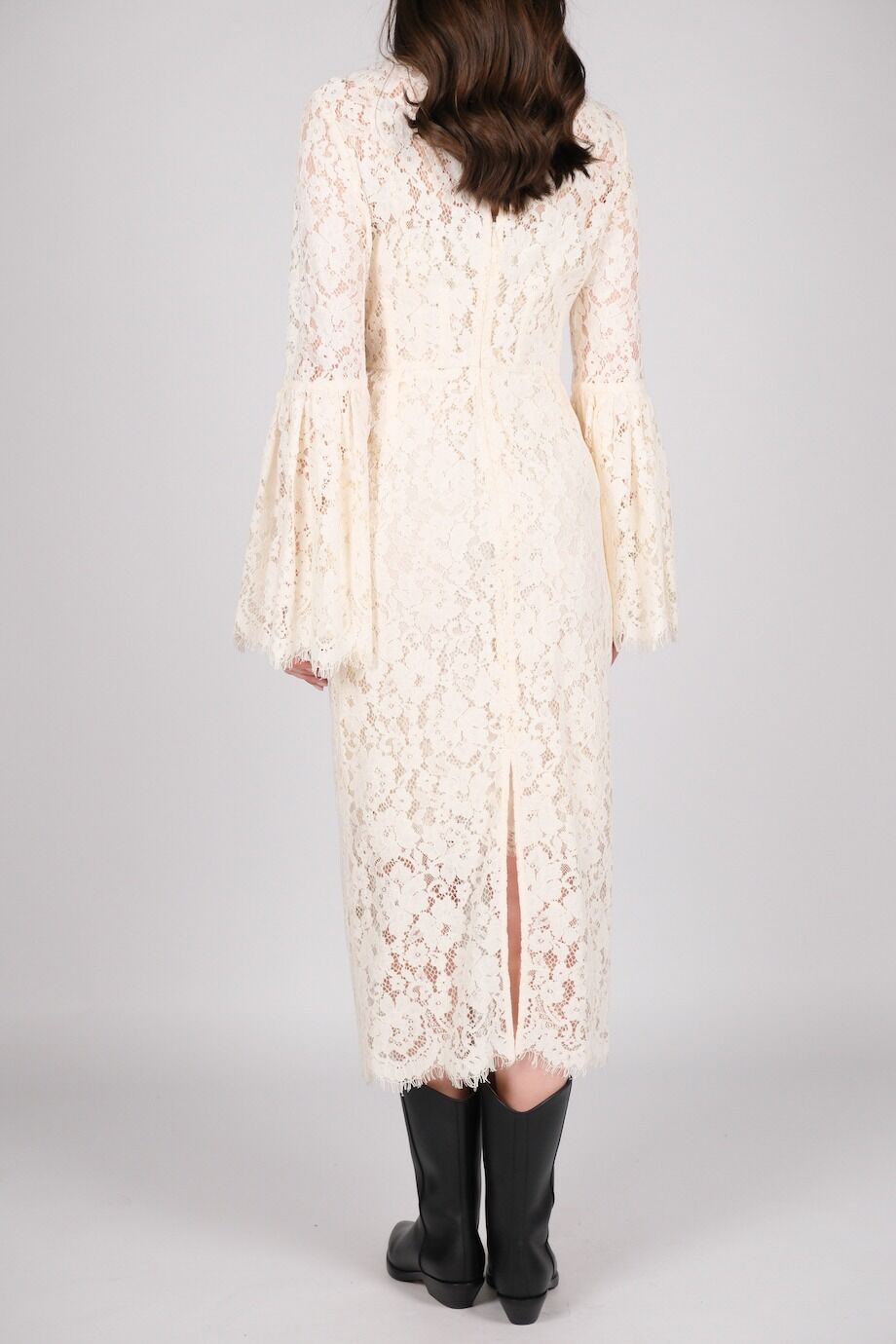 image 7 Платье кремового цвета с длинным рукавом