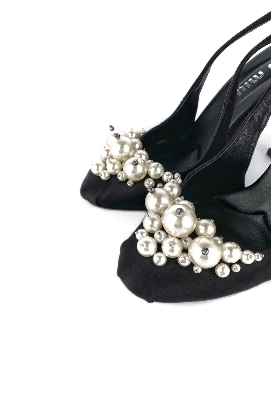 image 3 Туфли черного цвета с декором из жемчуга