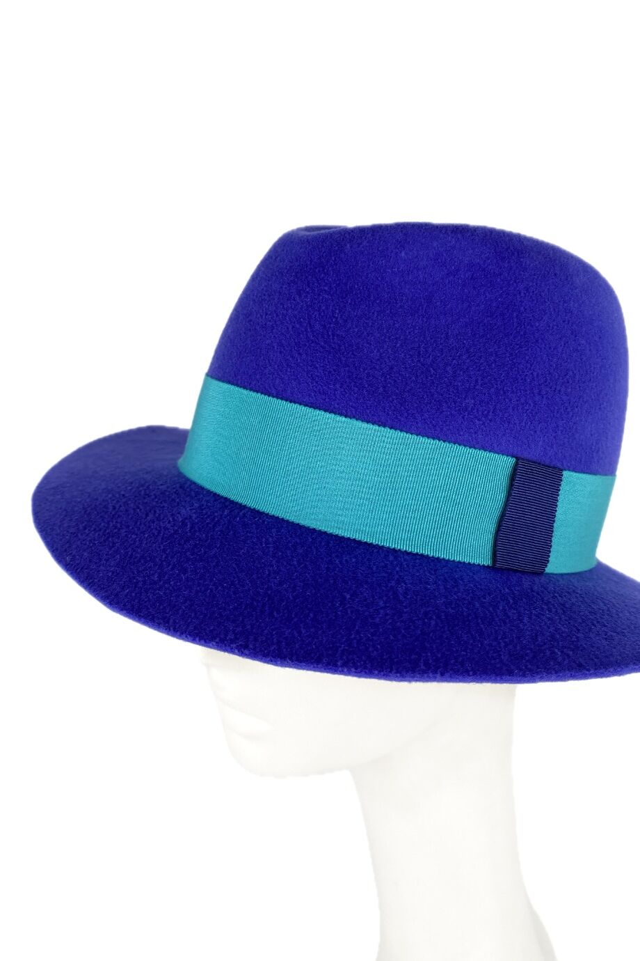 image 3 Шляпа василькового цвета