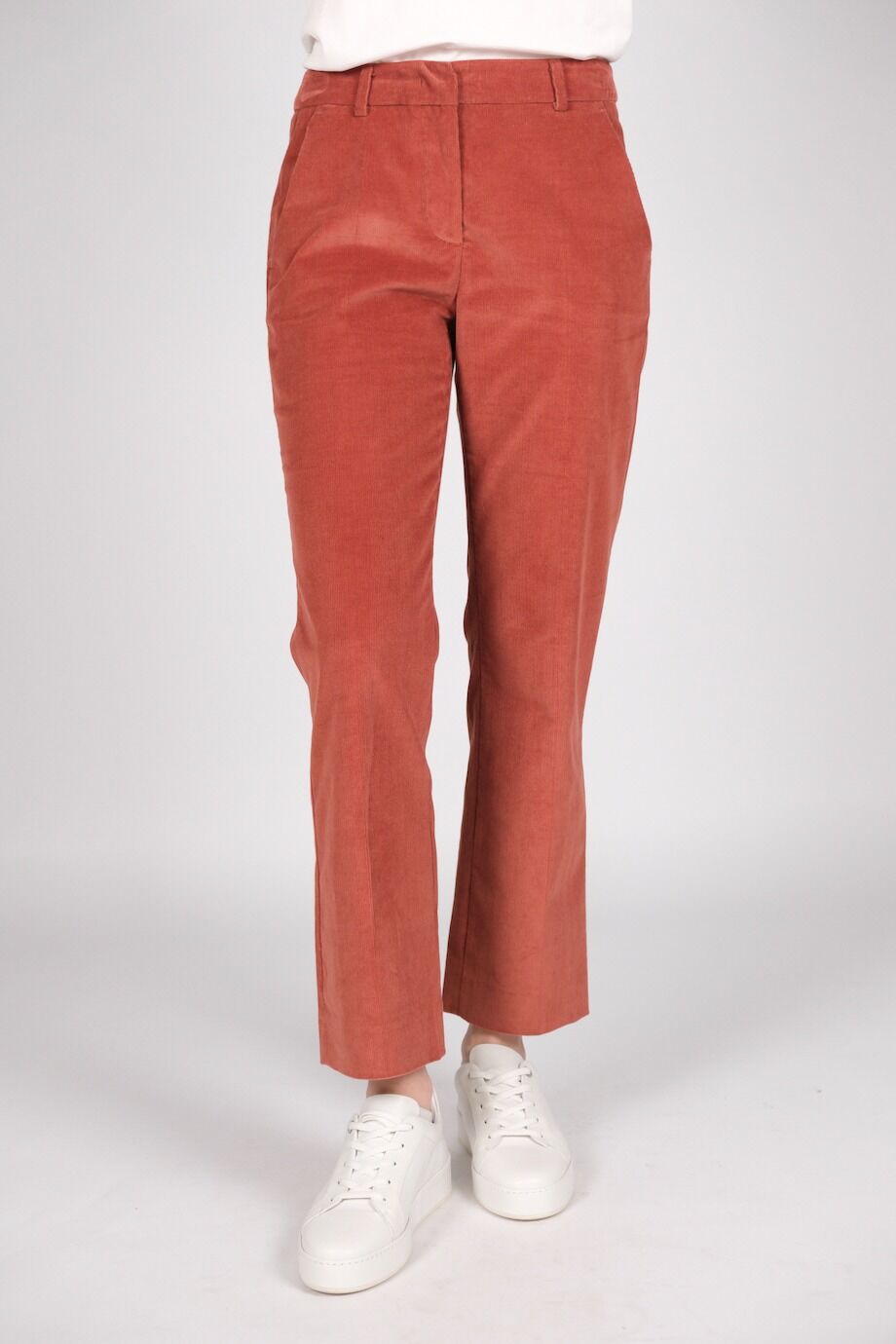 image 2 Вельветовые брюки терракотового цвета