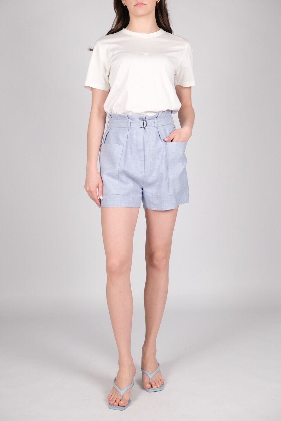image 1 Льняные шорты голубого цвета
