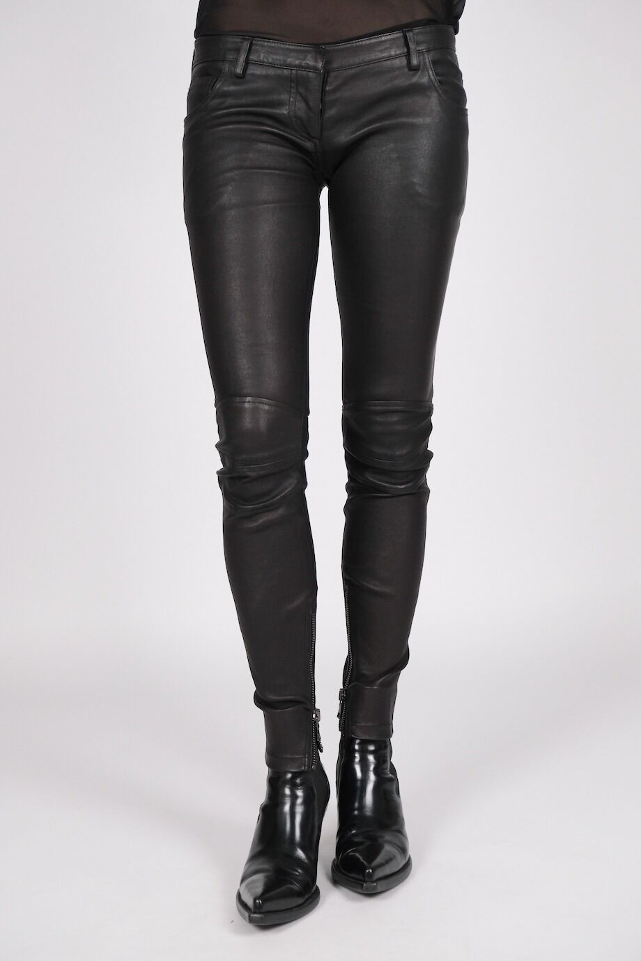 image 3 Кожаные брюки чёрного цвета на заниженной посадке