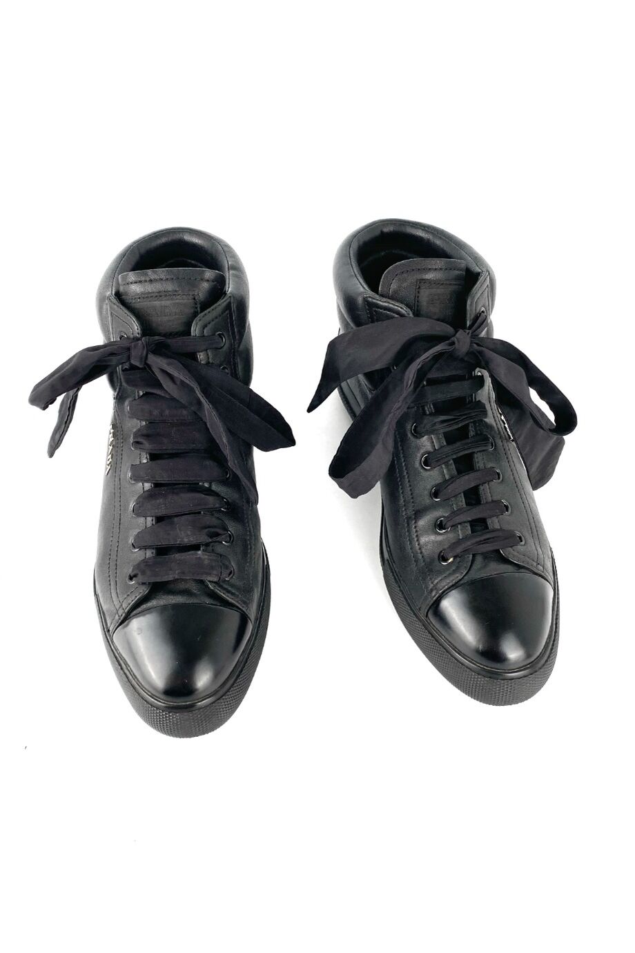 image 2 Высокие кеды черного цвета