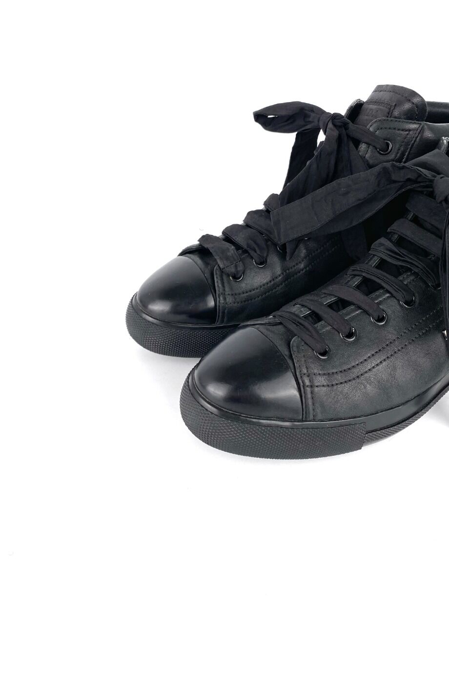 image 3 Высокие кеды черного цвета