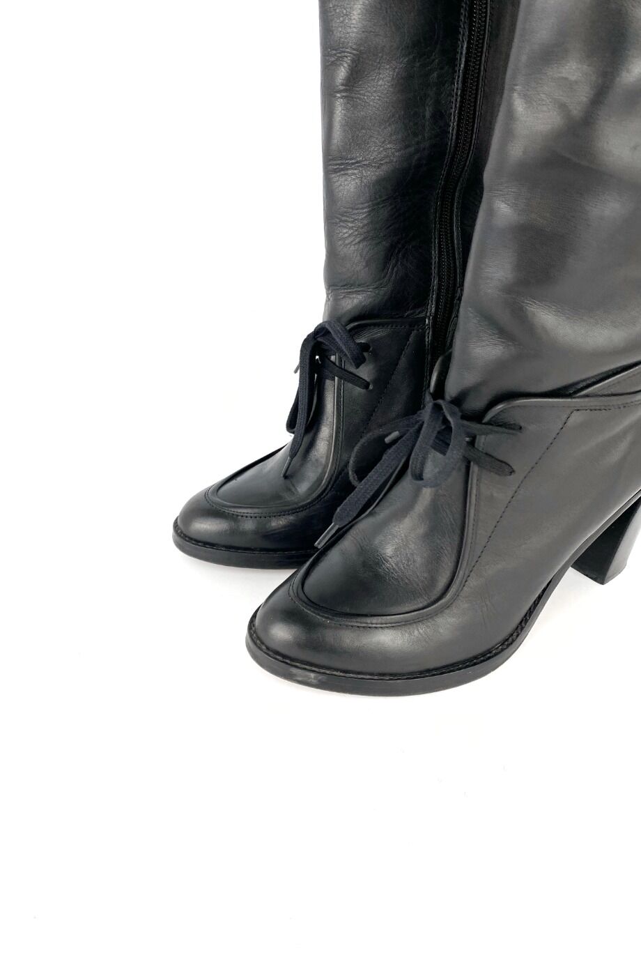image 3 Сапоги черного цвета на устойчивом каблуке