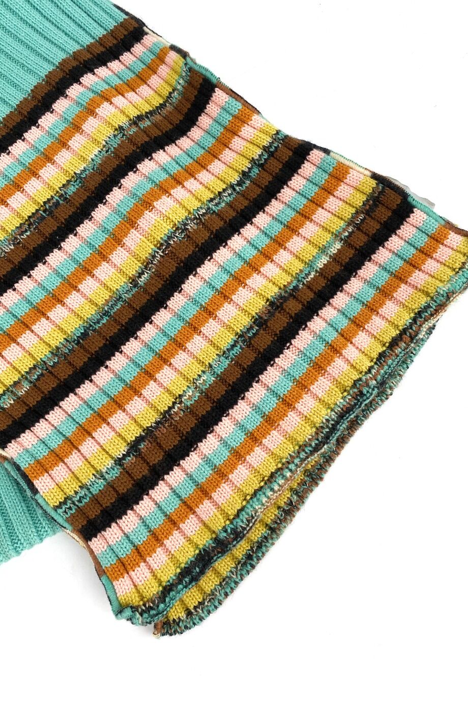 image 2 Вязаный шарф мятного цвета в полоску