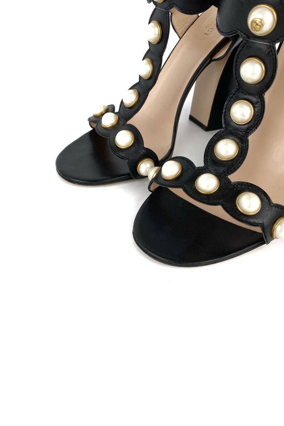 image 3 Босоножки черного цвета с жемчужинами