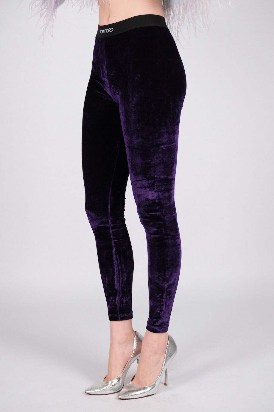 image 4 Велюровые леггинсы фиолетового цвета