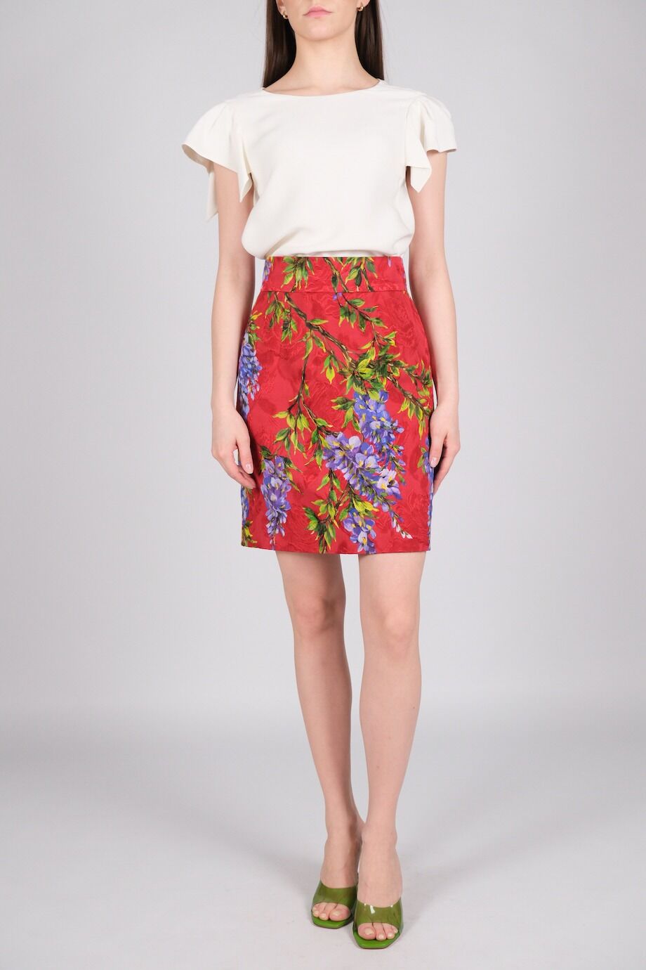 image 1 Юбка красного цвета с цветочным принтом