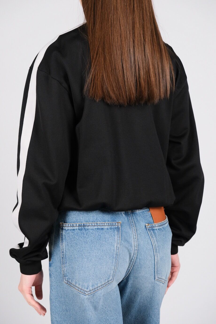 image 3 Олимпийка черного цвета с белыми лампасами