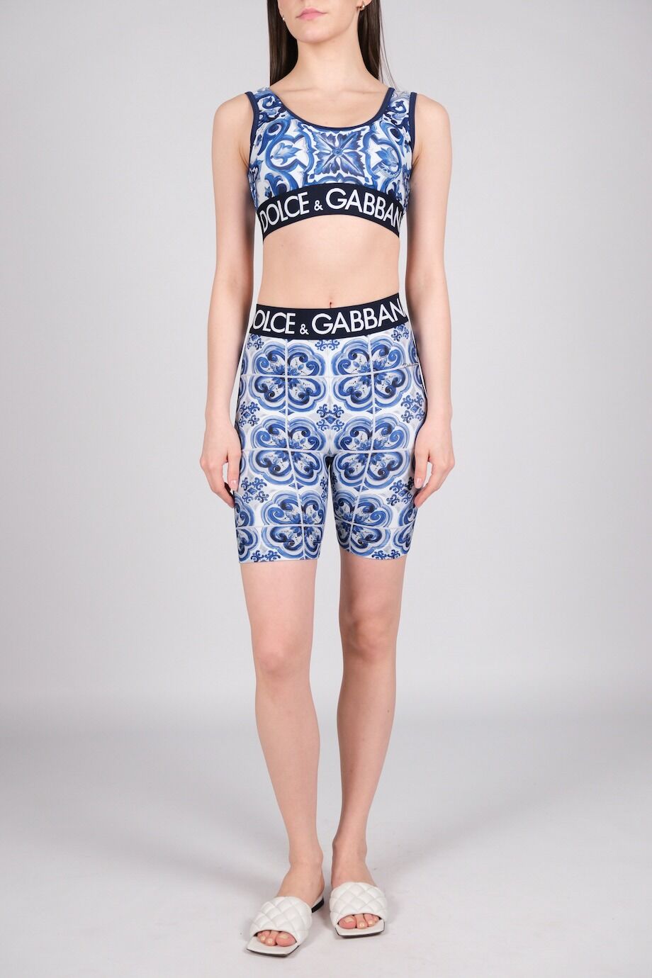 image 1 Спортивный костюм с орнаментом