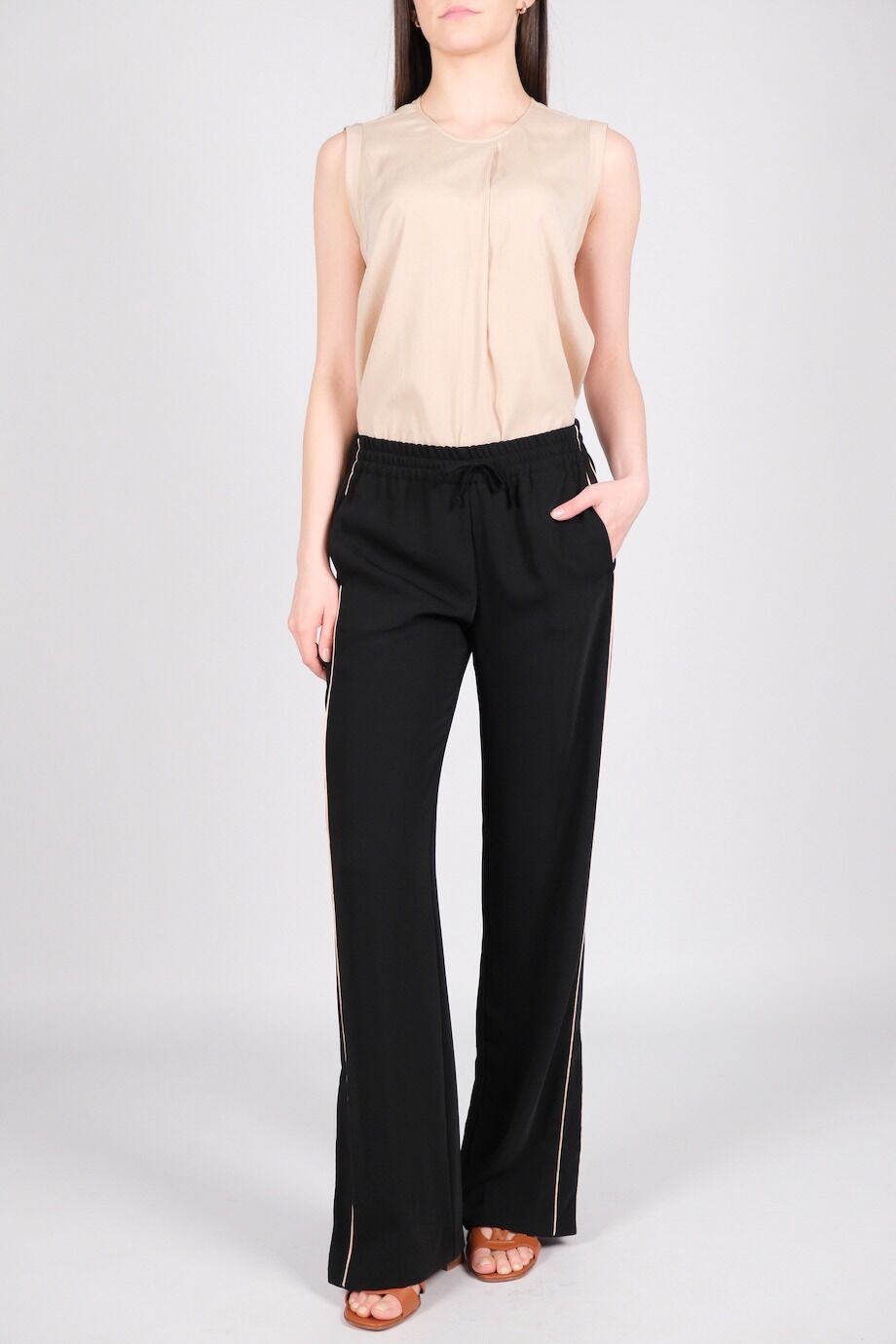 image 1 Брюки черного цвета с с лампасами