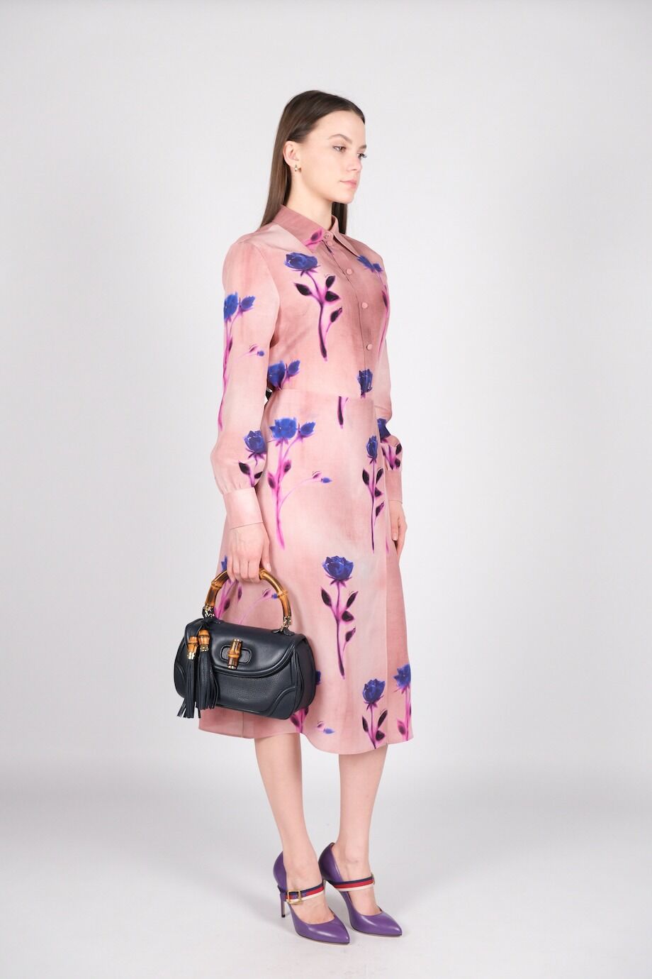 image 2 Шёлковый костюм розового цвета с цветочным принтом