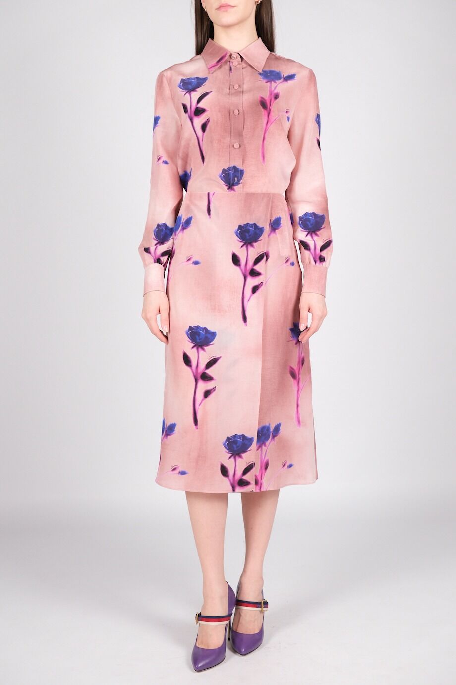 image 3 Шёлковый костюм розового цвета с цветочным принтом