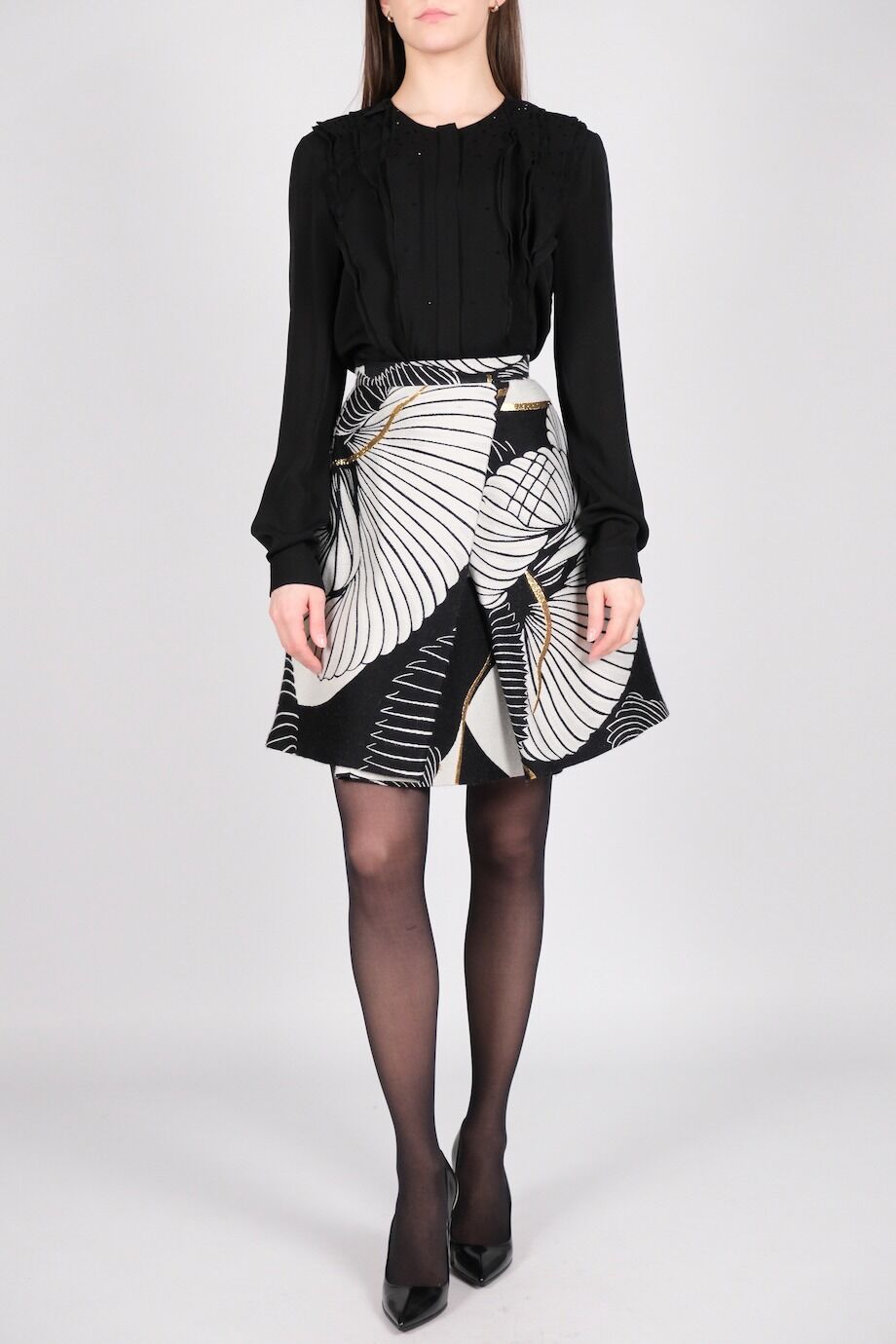 image 1 Юбка черно-белой расцветки с золотой нитью