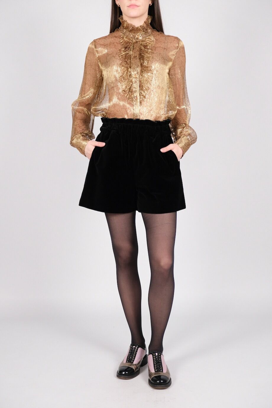 image 1 Бархатные шорты черного цвета на резинке