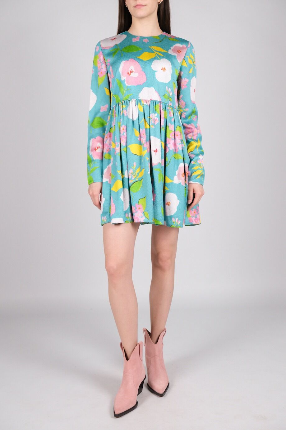 image 1 Платье голубого цвета с цветочным принтом