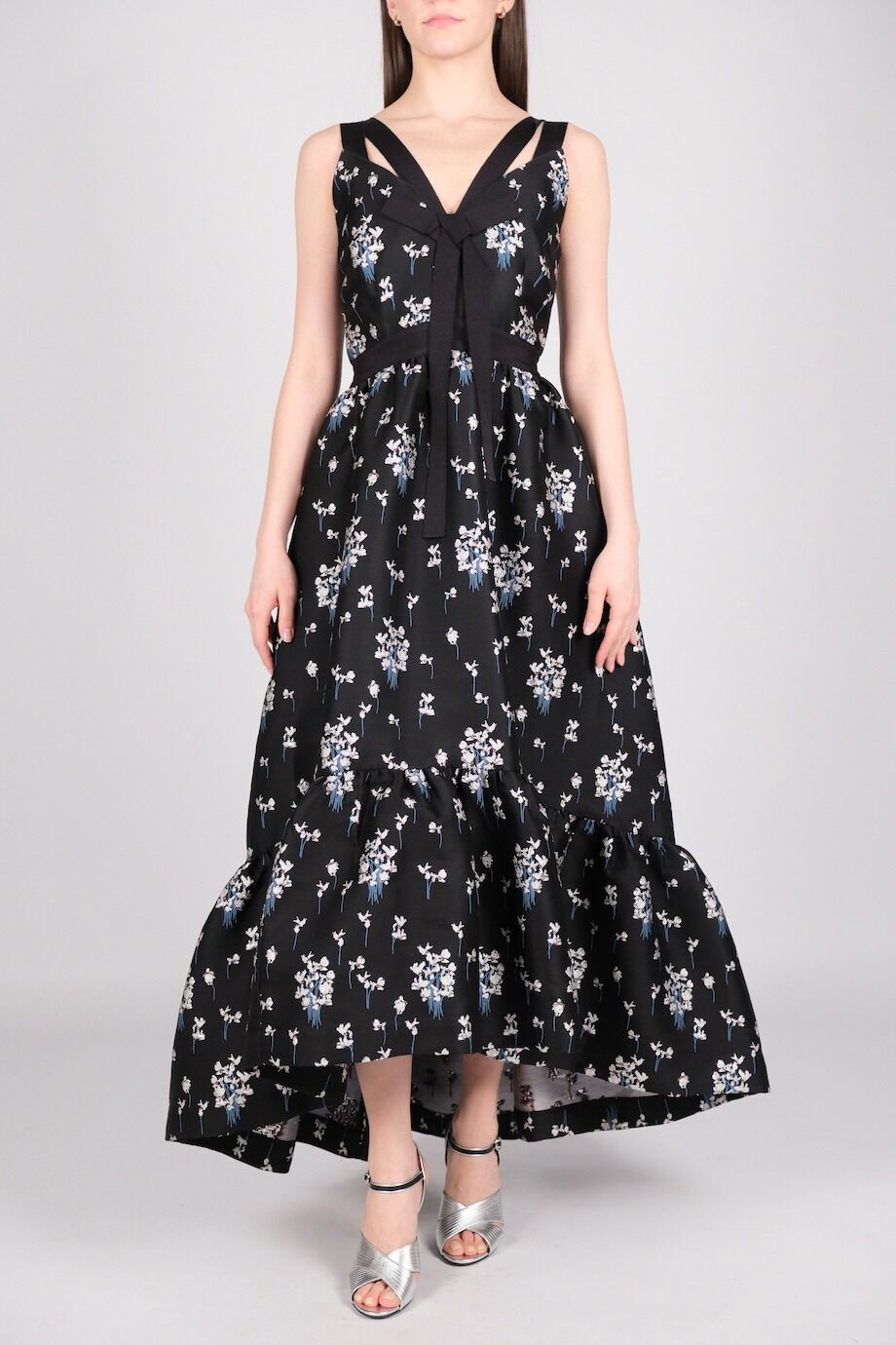 image 1 Платье из жаккарда черного цвета в серебристые цветочки