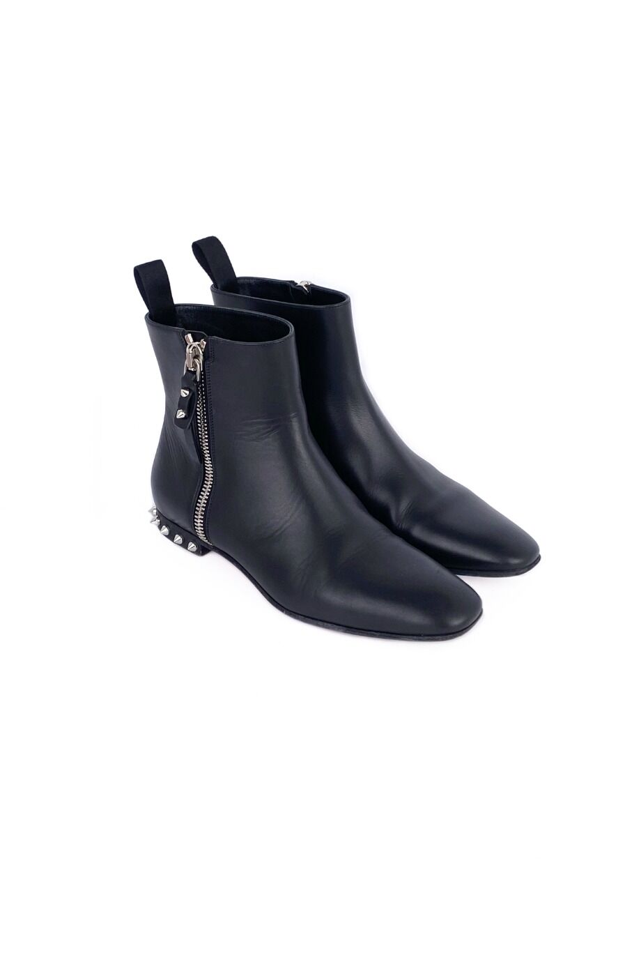 image 1 Ботинки Roadirik Donna чёрного цвета с декором из шипов