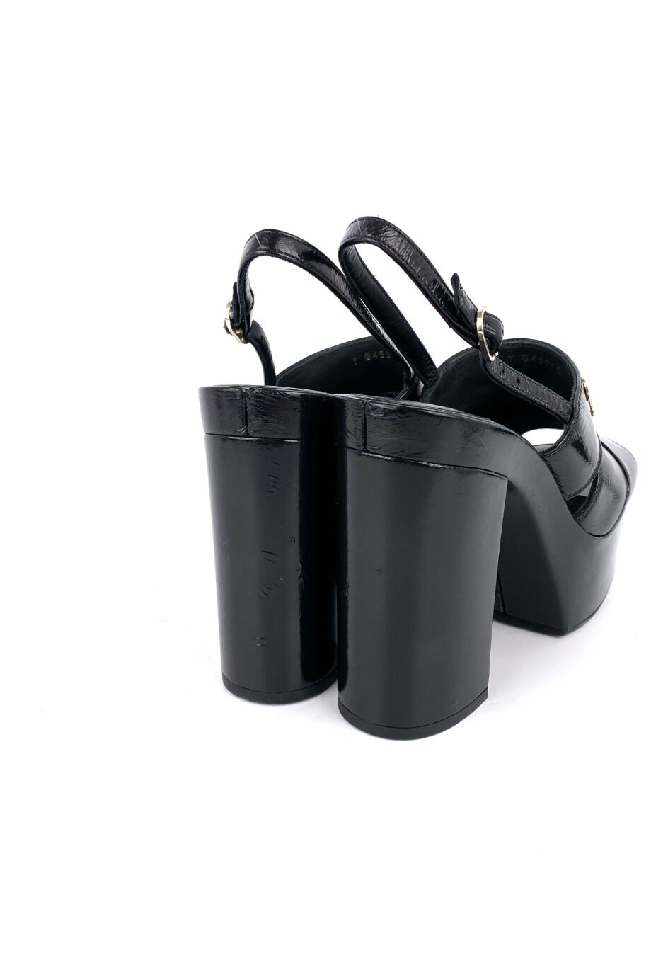 image 4 Босоножки лаковые черного цвета на платформе