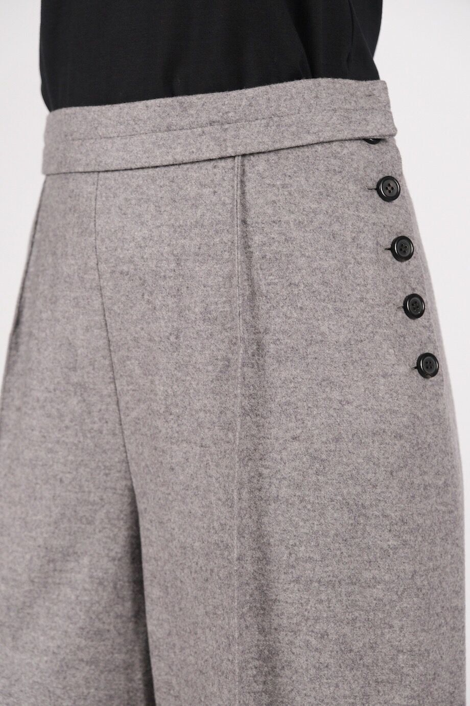 image 5 Шерстяные брюки серого цвета широкого кроя