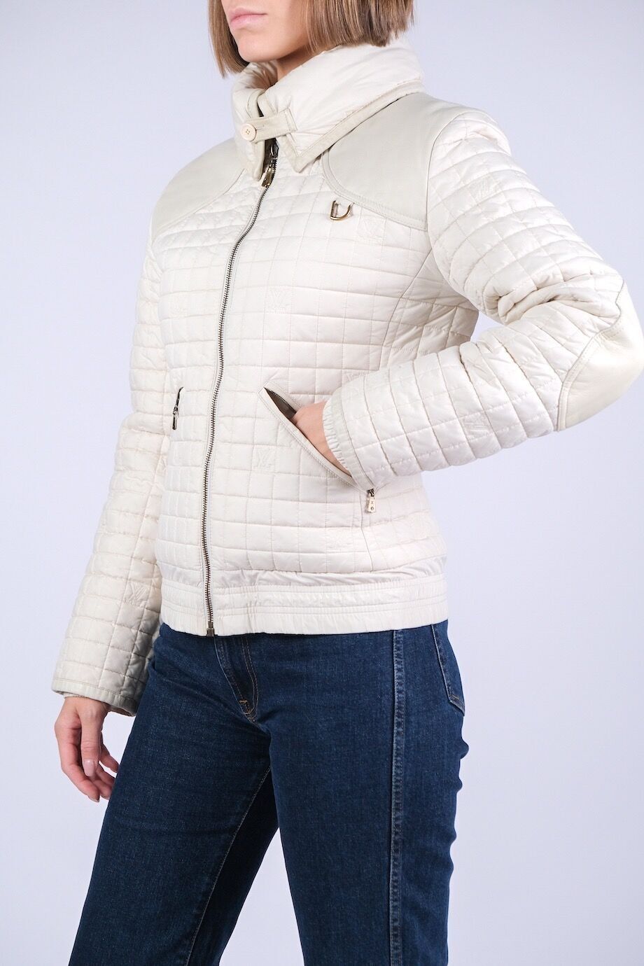 image 2 Стеганая куртка молочного цвета с логотипом