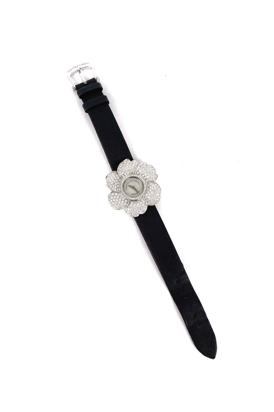 image 2 Золотые часы с бриллиантами в виде цвета