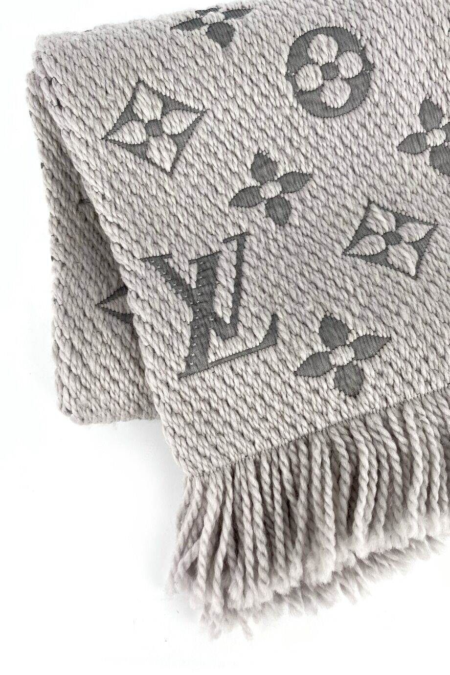 image 2 Шарф серого цвета