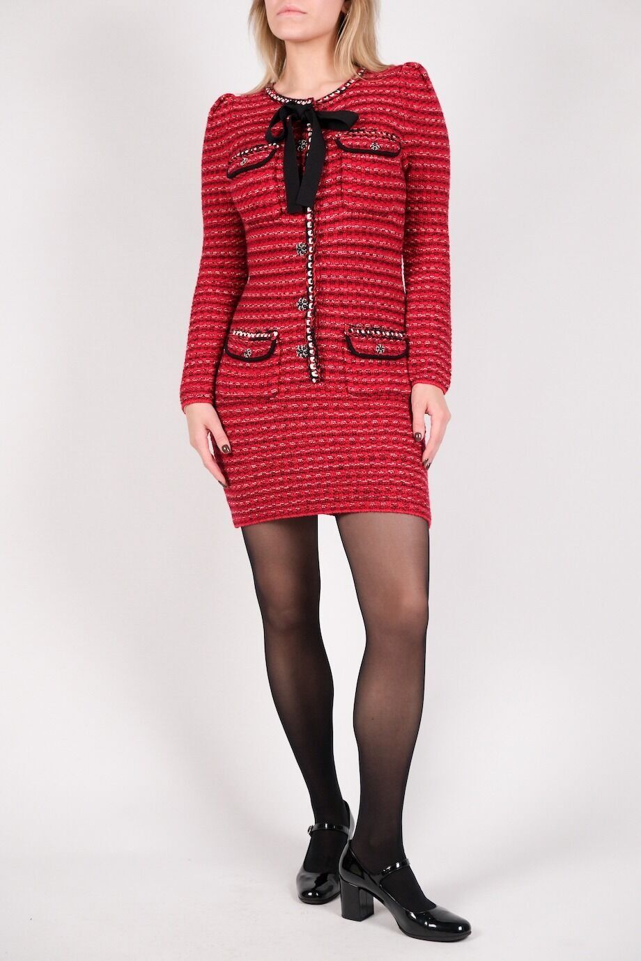 image 1 Трикотажное платье красного цвета с бантом