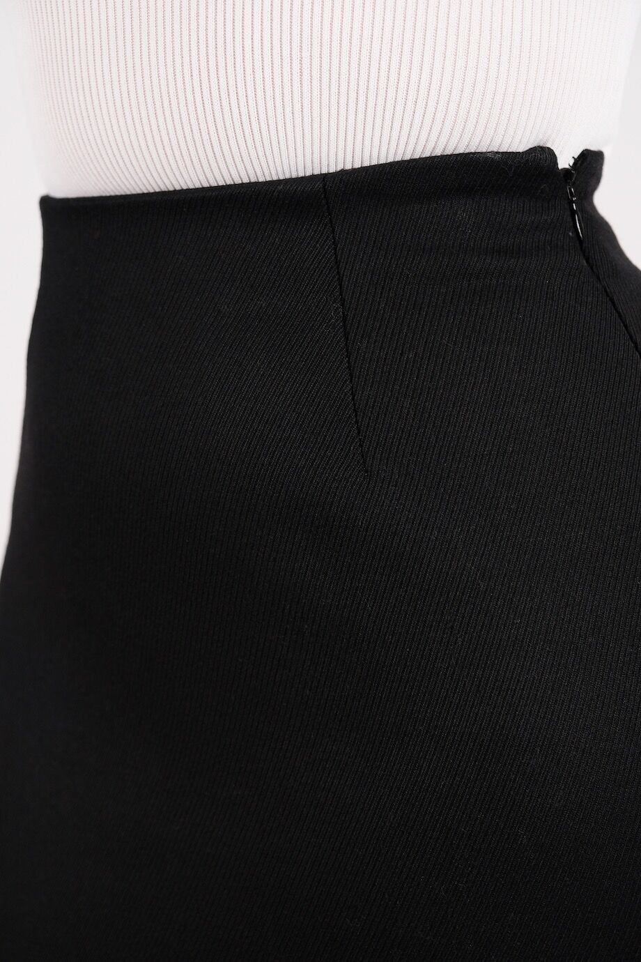 image 5 Юбка миди черного цвета