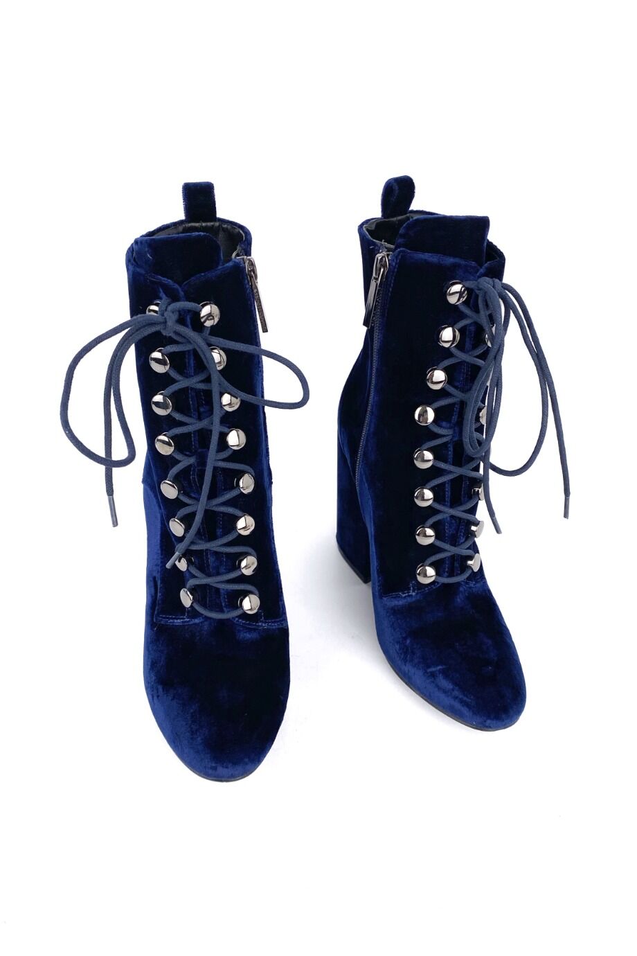image 2 Велюровые ботильоны синего цвета