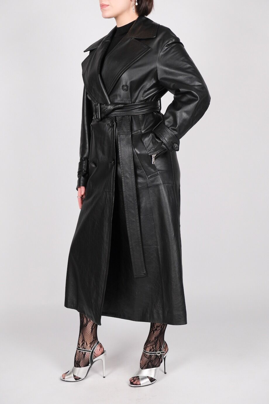 image 5 Кожаный плащ черного цвета с поясом