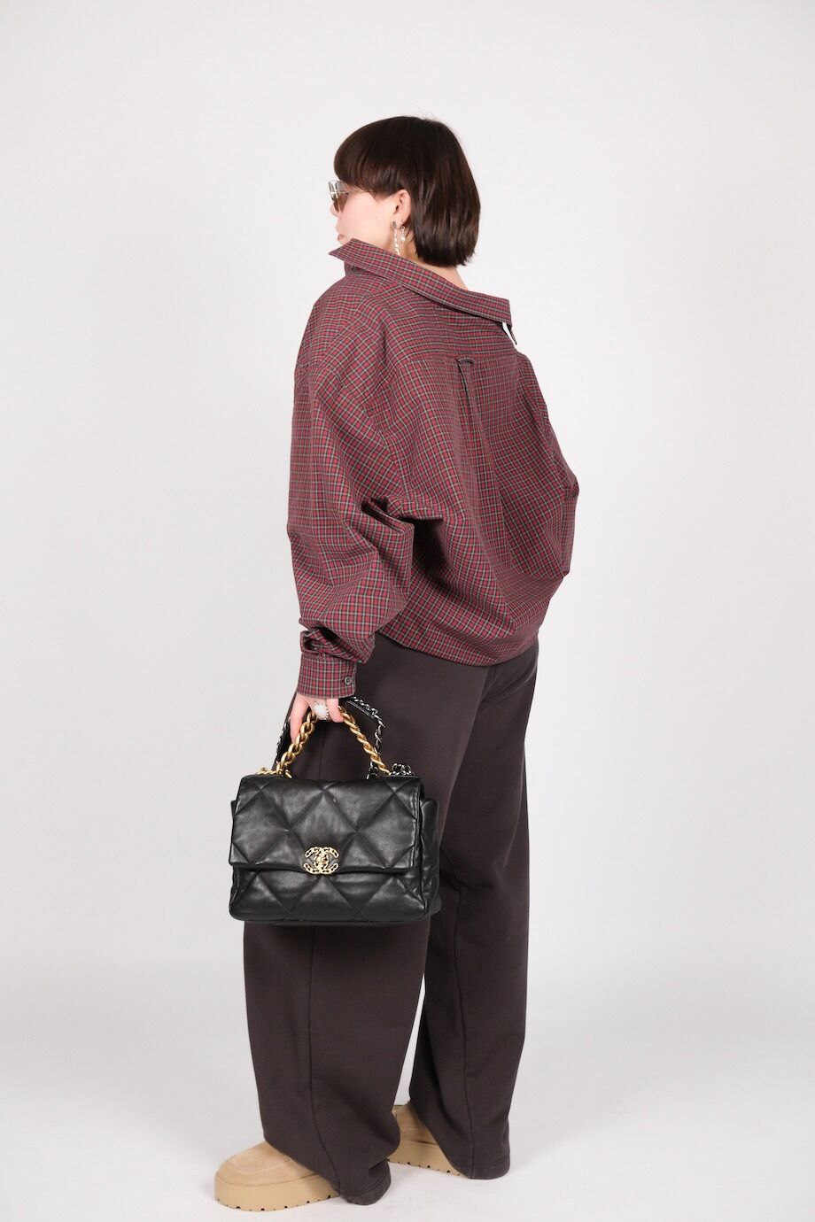 image 3 Спортивные брюки темно-серого цвета с вышивкой