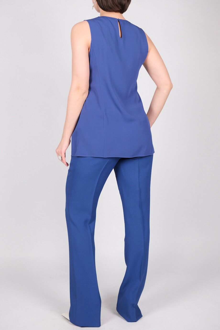 image 3 Брючный костюм синего цвета