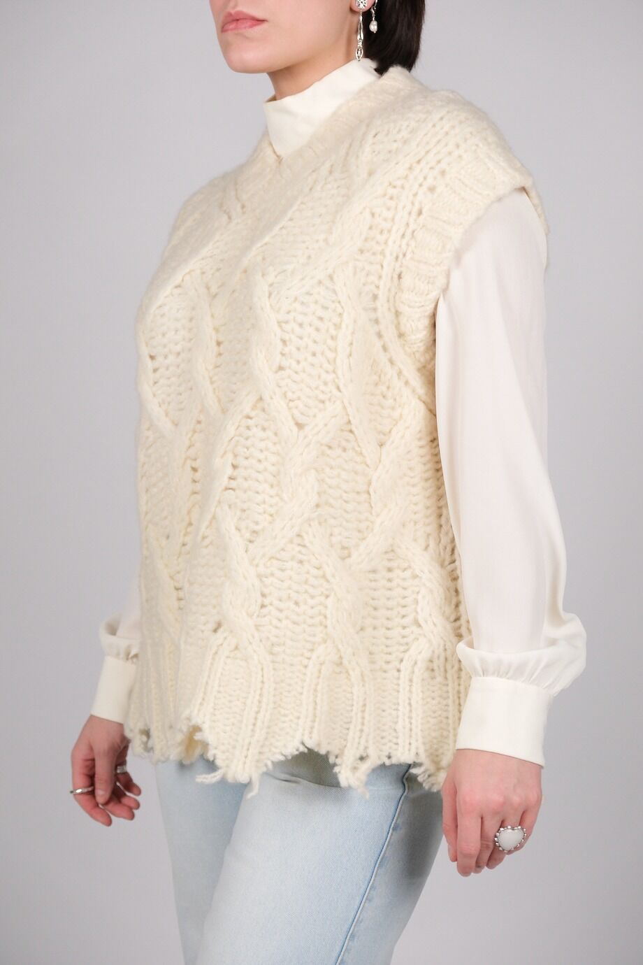 image 2 Жилет молочного цвета