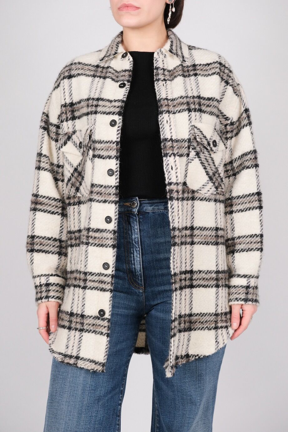 image 5 Рубашка свободного кроя в клетку черно-белого цвета