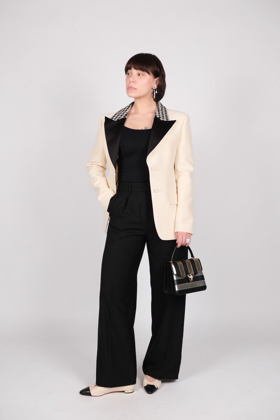 image 3 Жакет молочного цвета с комбинированным лацканом