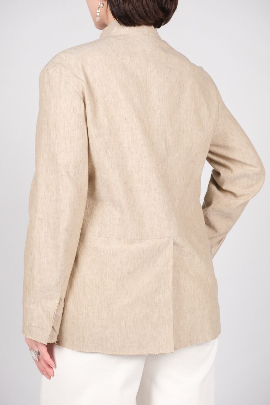 image 3 Жакет серо-бежевого цвета с необработанными краями