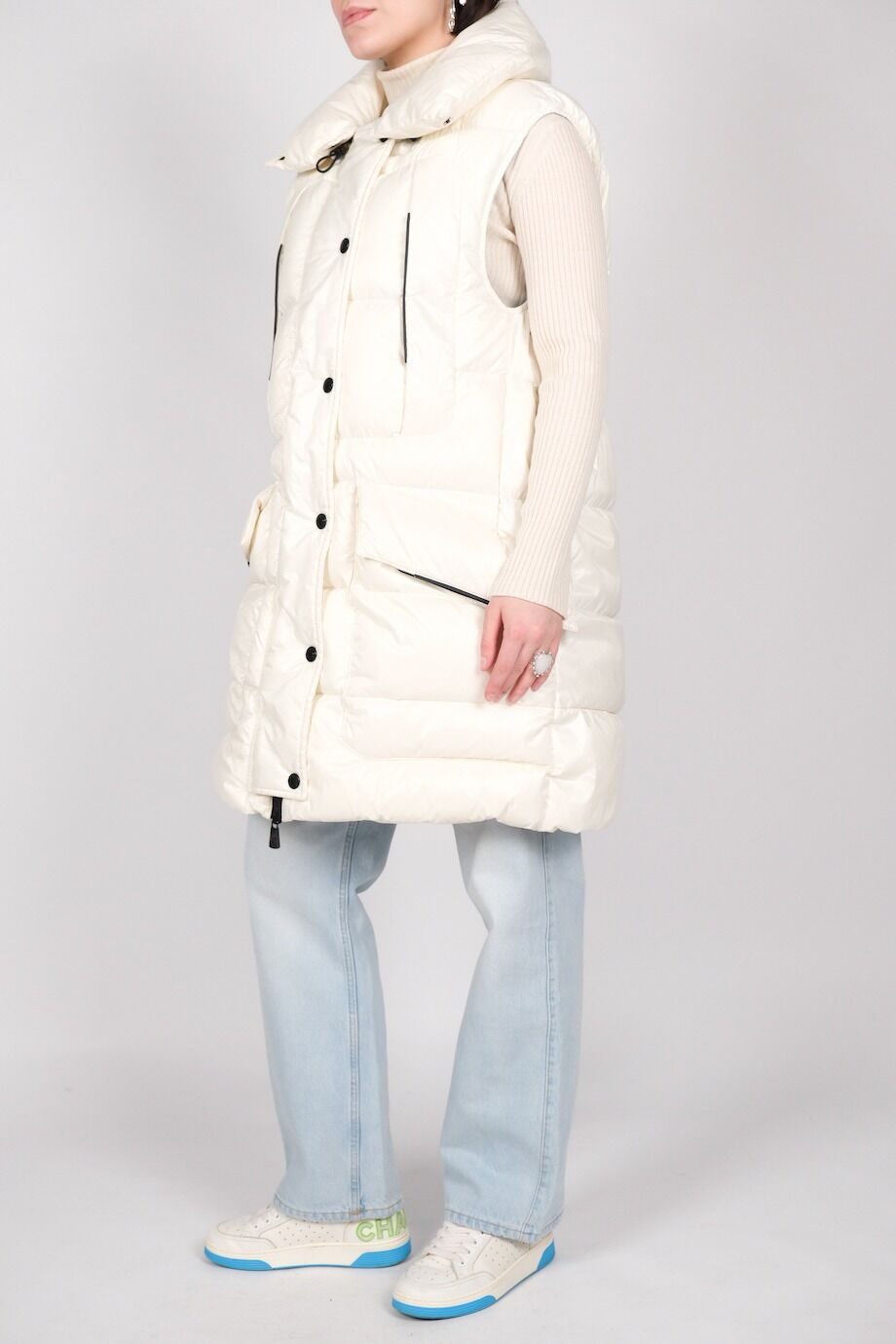 image 2 Удлиненный жилет молочного цвета