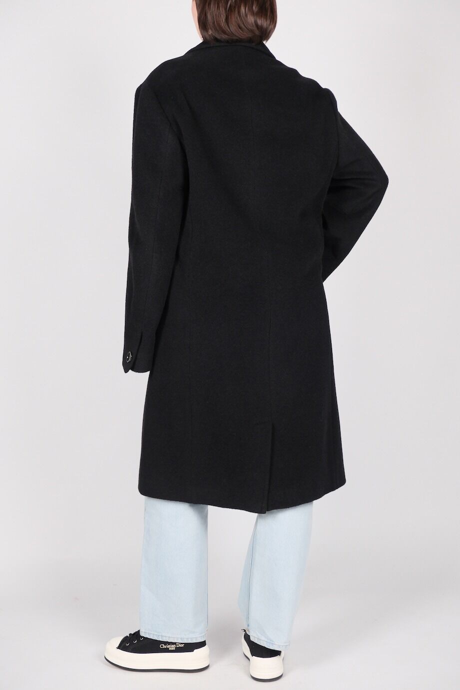 image 3 Двубортное пальто черного цвета