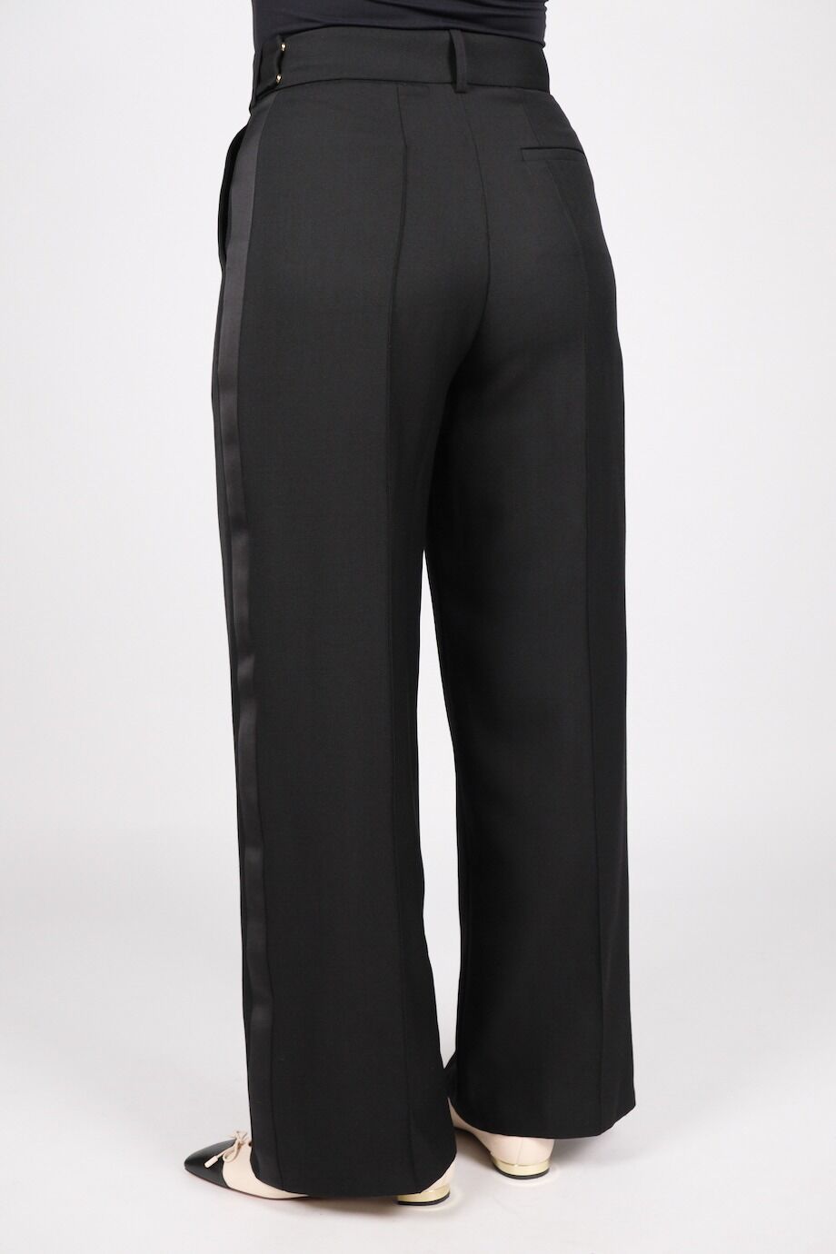 image 4 Брюки широкого кроя с лампасами черного цвета