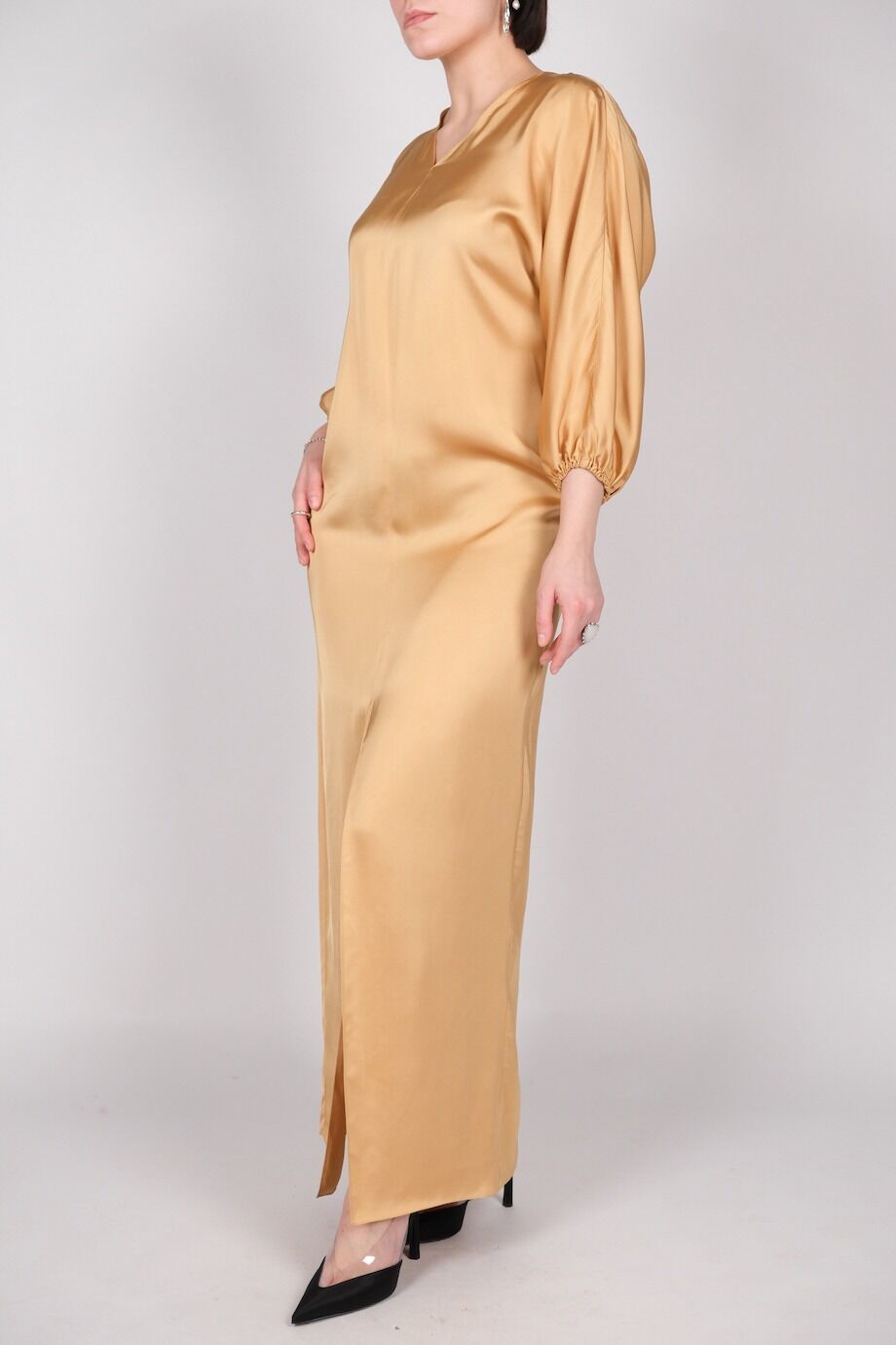 image 2 Платье в пол с разрезом спереди бежевого цвета